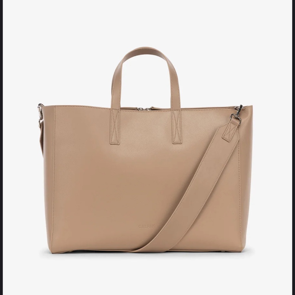 Calpak haven laptop tote bag in toffee